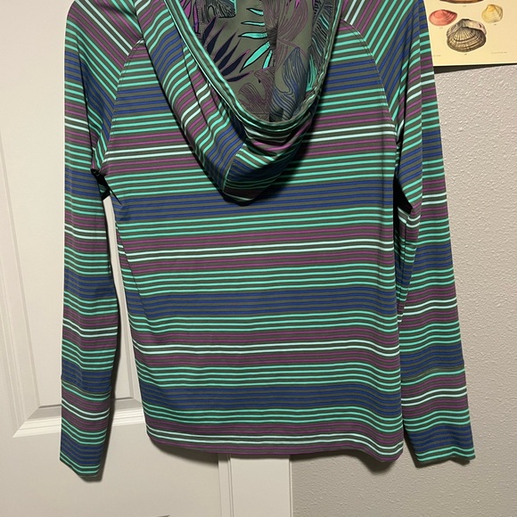 Title nine - Picture 2 of 4